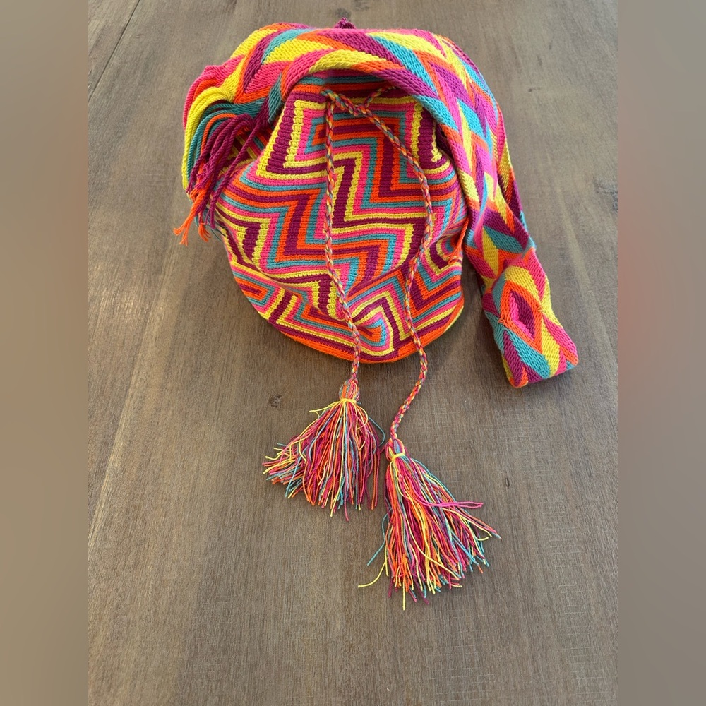 Colorful Woven Bucket Bag with Tassels